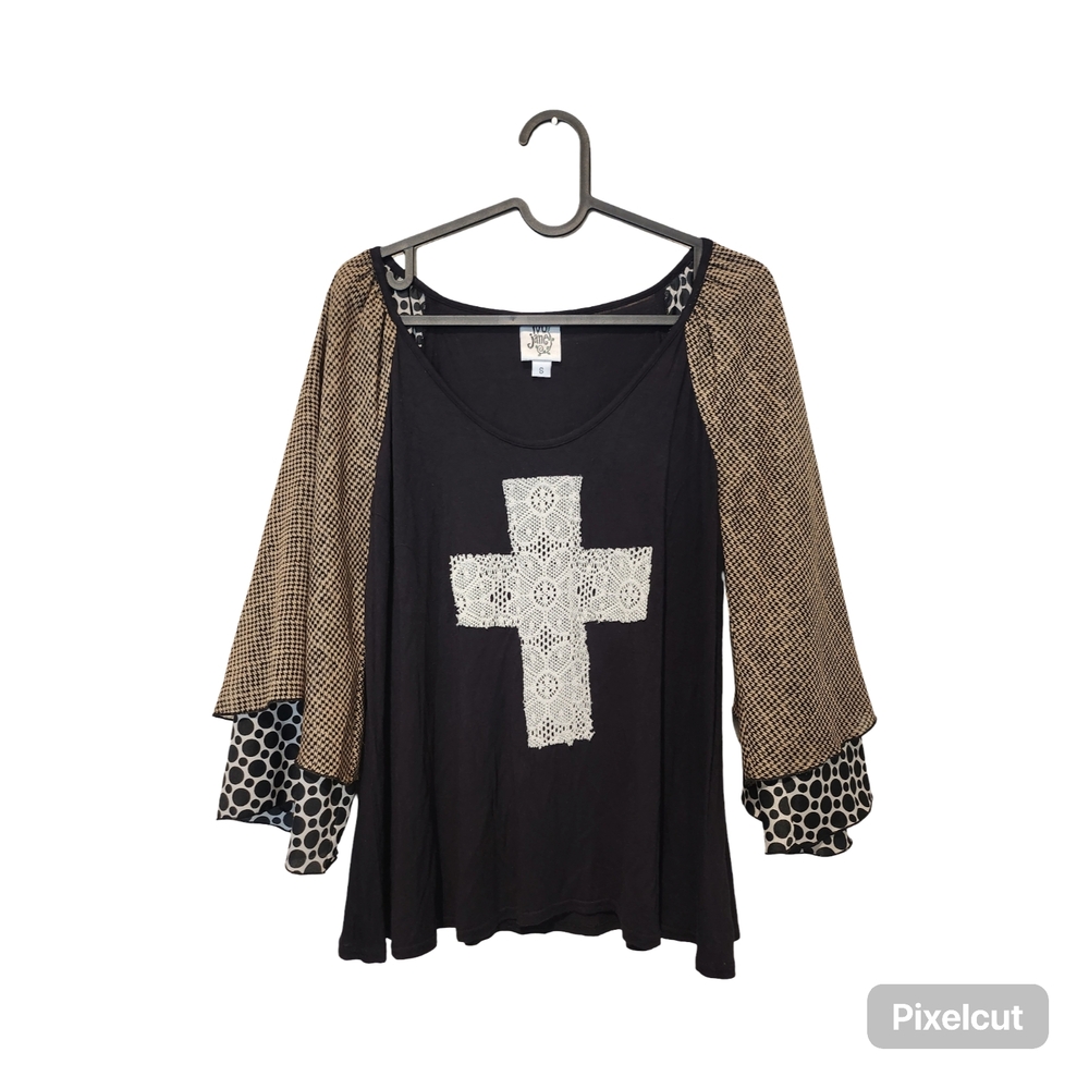 ivy jane Black Long-Sleeve Top with Cream Lace Cross and Mixed-Print Sleeves